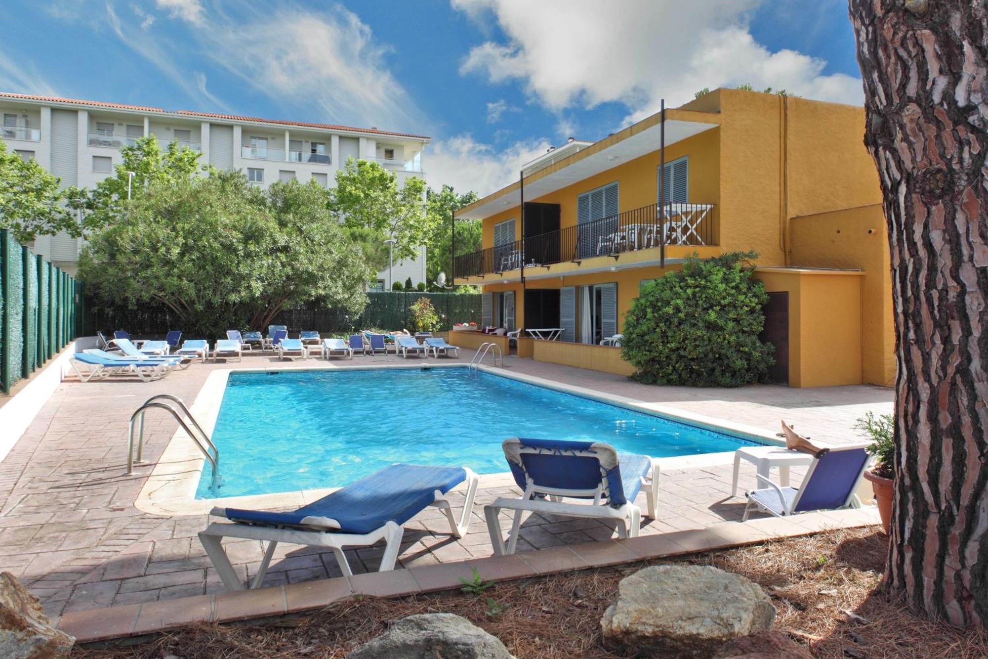Apartamentos Les Palmeres Platja d'Aro Quarto foto
