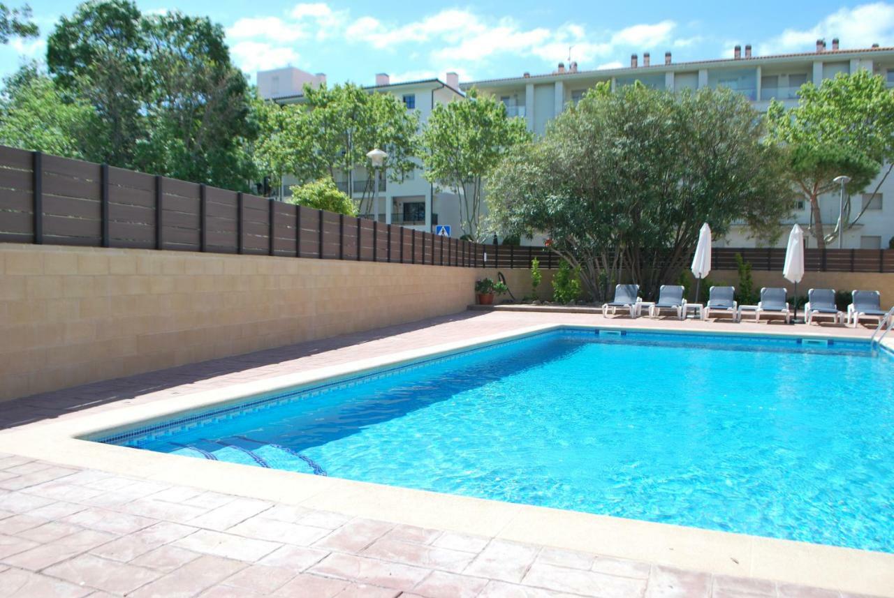 Apartamentos Les Palmeres Platja d'Aro Exterior foto